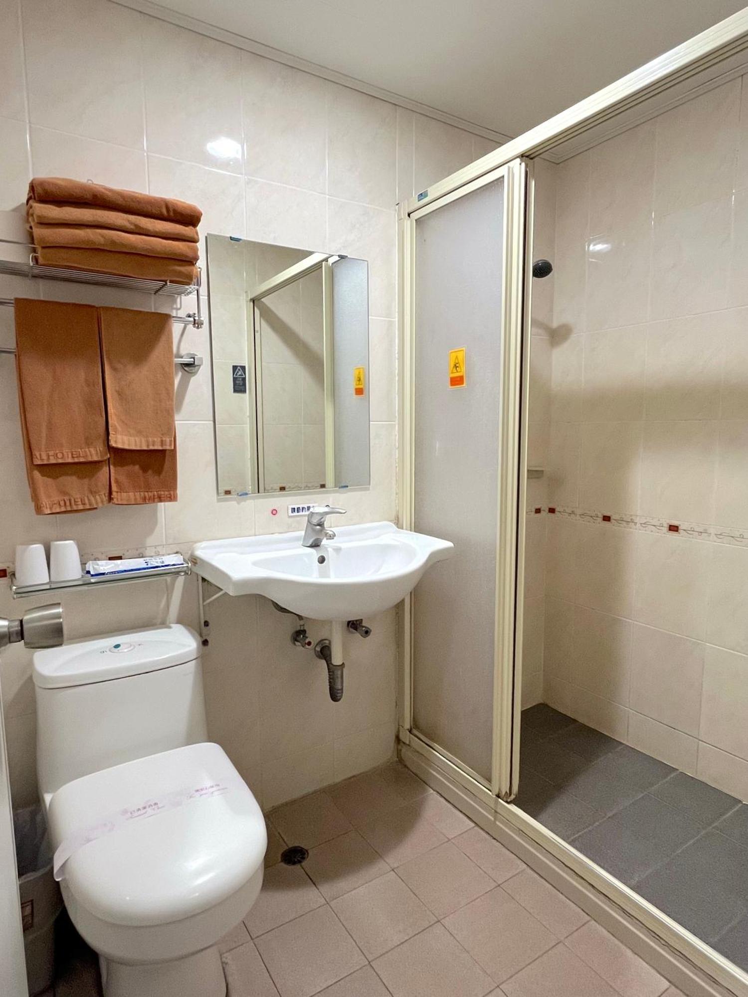 Hua Guo Hotel كيلونغ المظهر الخارجي الصورة