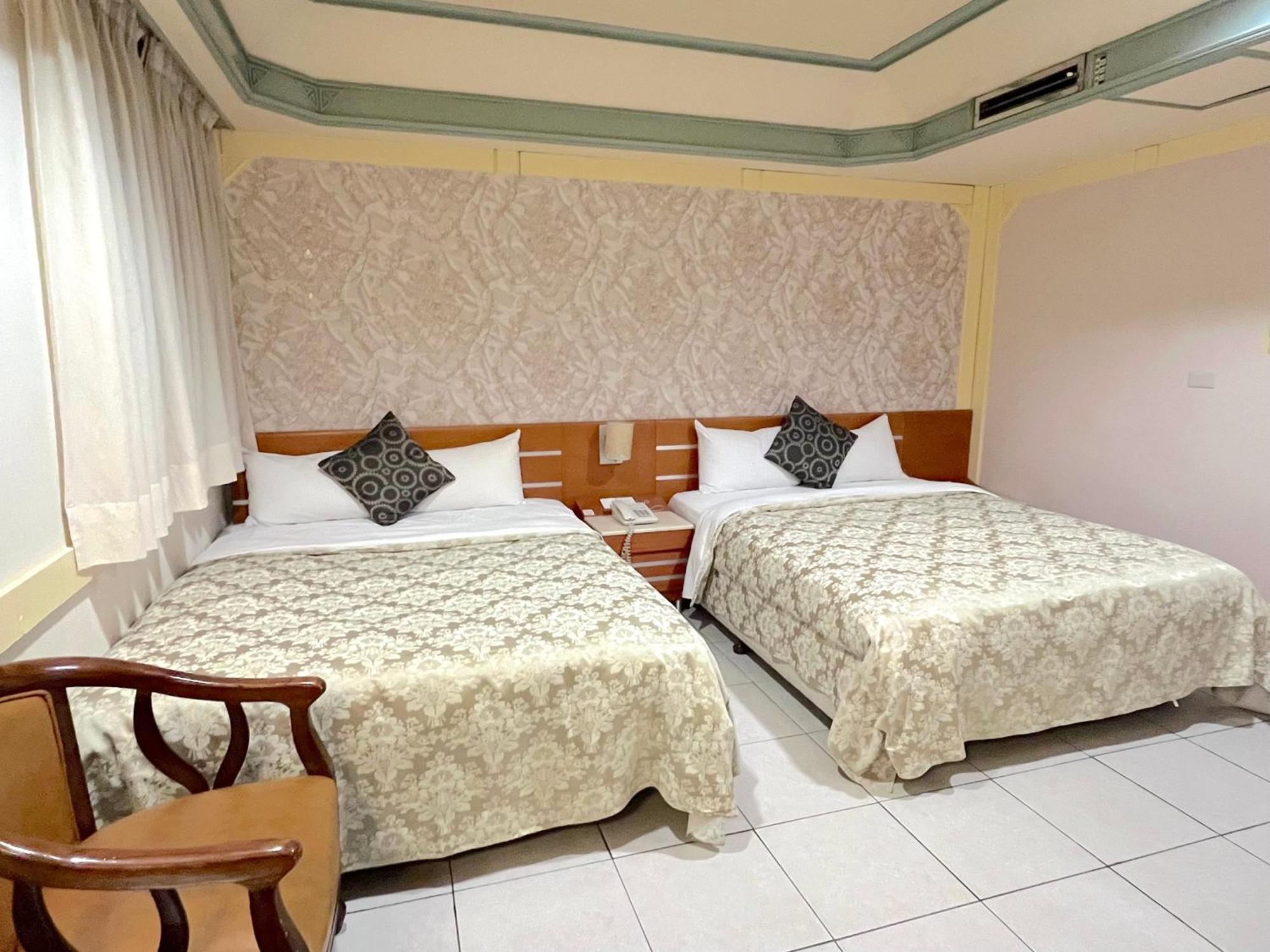 Hua Guo Hotel كيلونغ الغرفة الصورة