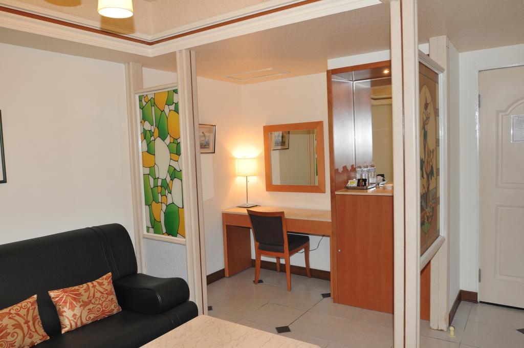 Hua Guo Hotel كيلونغ الغرفة الصورة